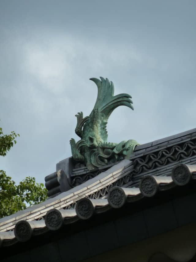 Hirakawa Gate - dolphin on roof beam